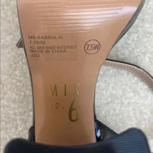 NWOT Mix No. 6 Sandals - Picture 4 of 8